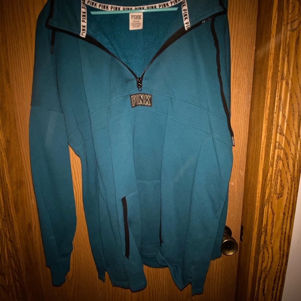 Size large pink sweatshirt
